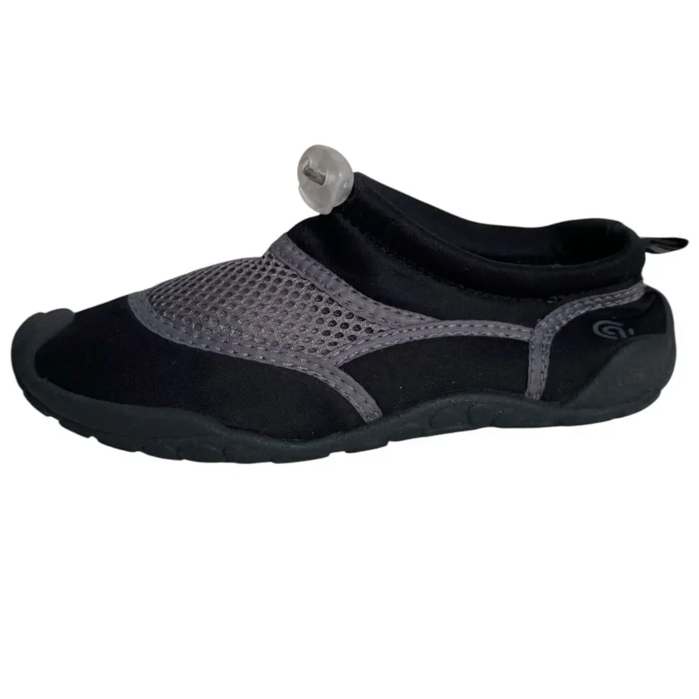 Kids Champion Water Shoes Black Gray Mesh Pull-On Beach Shoe Youth Size 13-1